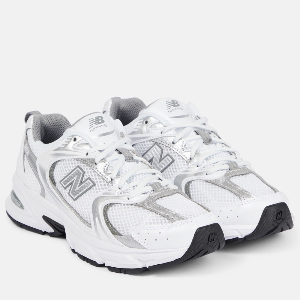 NEW BALANCE MR530AD low-top sneakers